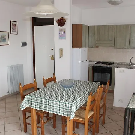 Apartment Trilo Biondi *