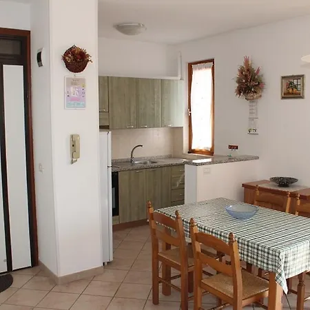 Apartment Trilo Biondi