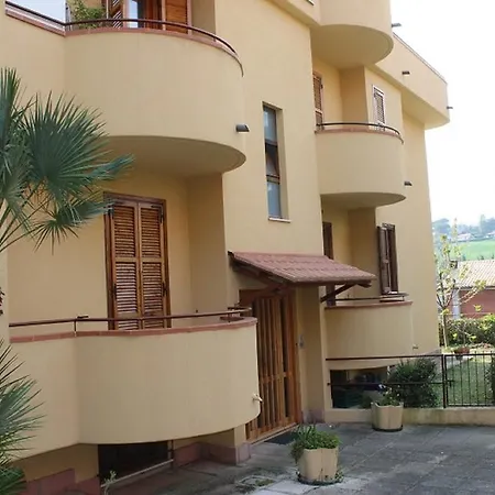 Apartment Trilo Biondi *